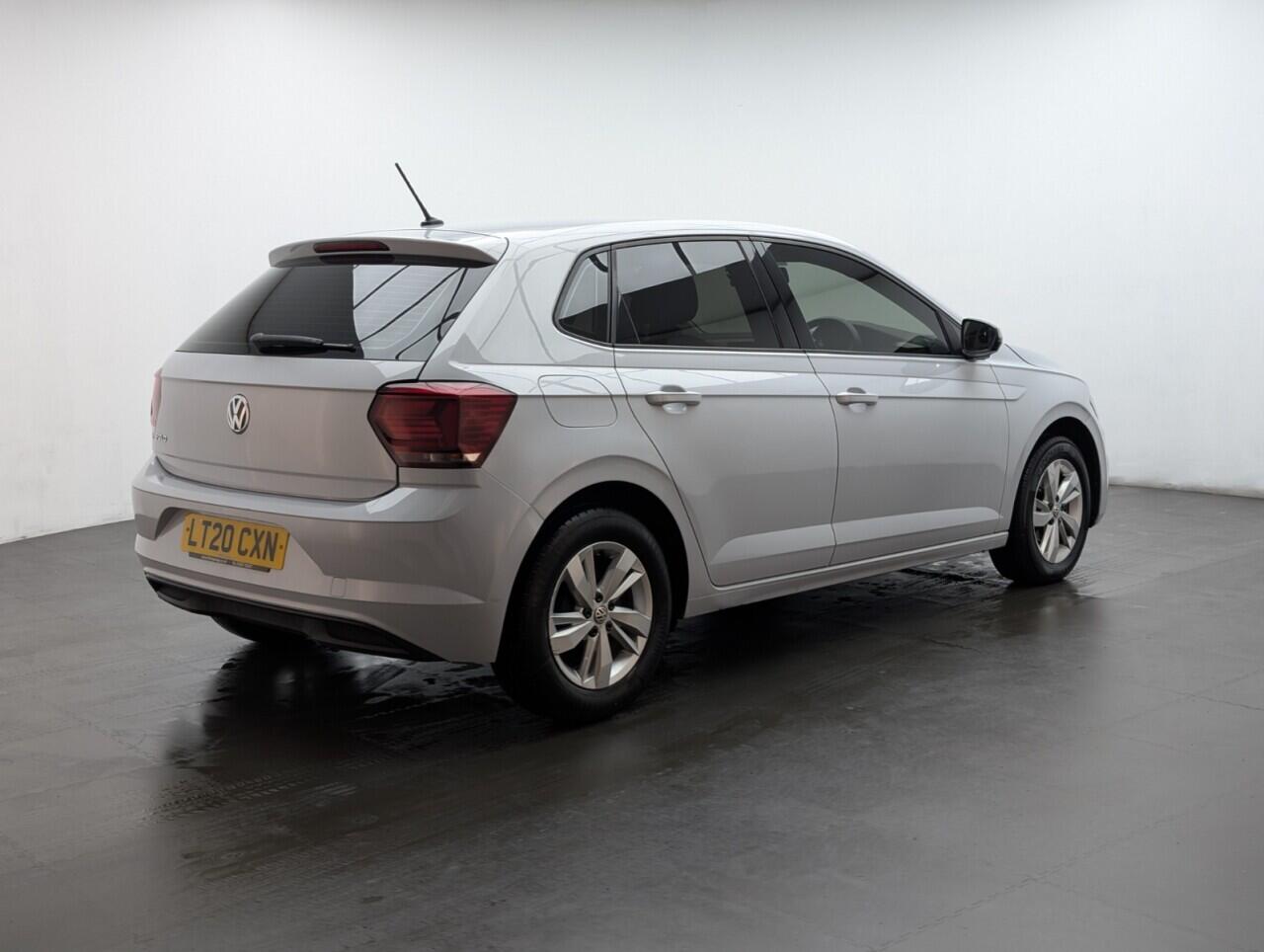 Used Volkswagen Polo 2020 for sale - 76743523: Photo 8