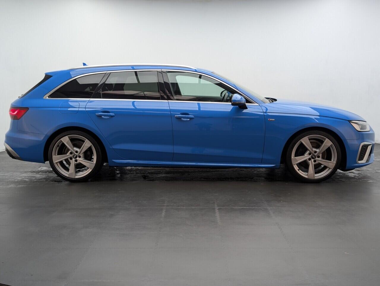 Used Audi A4 Avant for sale - 77345489: Photo 9