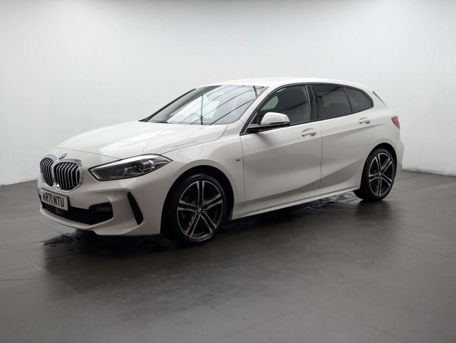 Used BMW 1 Series 2021 for sale - 77713183: Photo 4