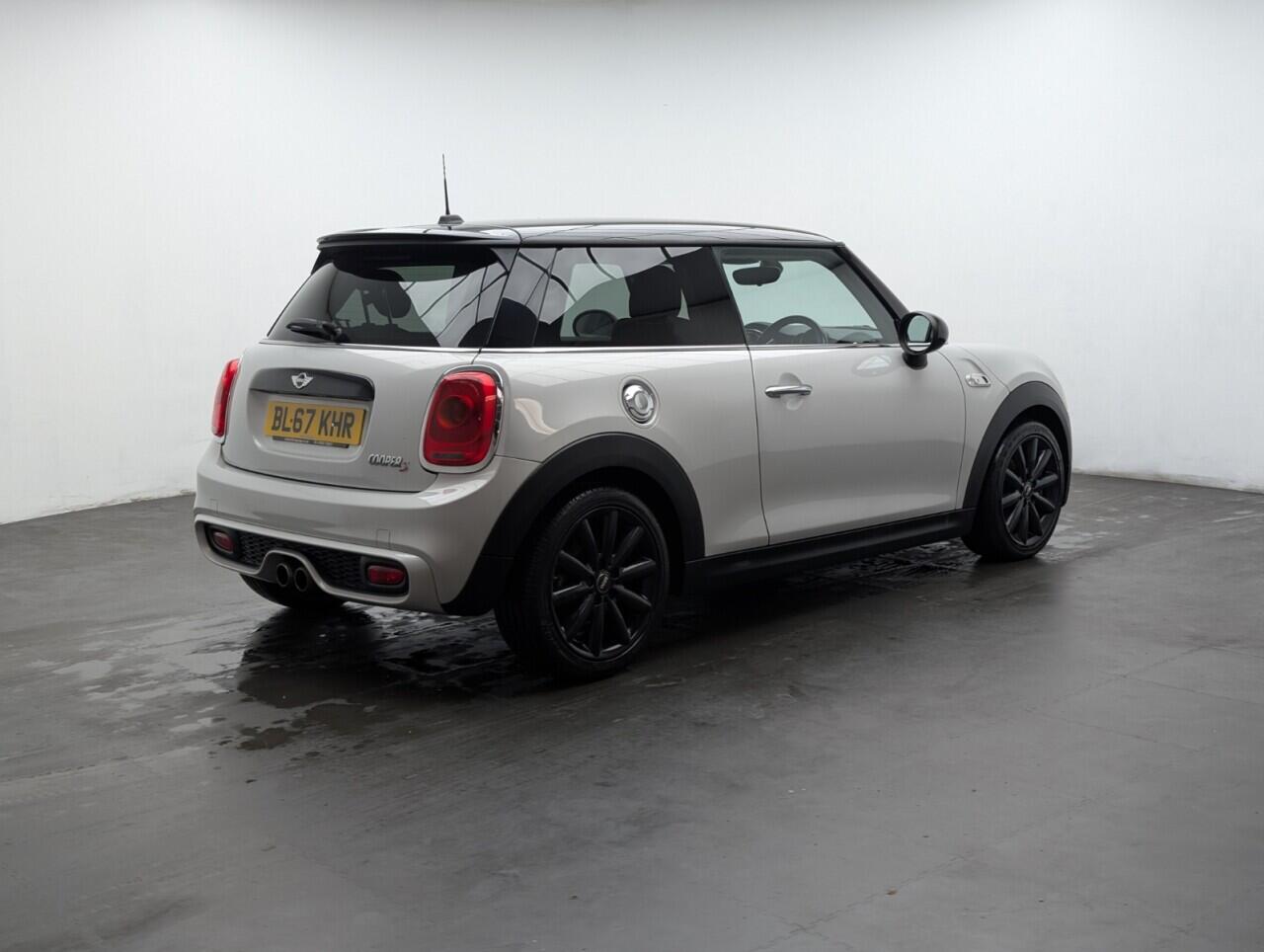 Used MINI Hatch 2017 for sale - 77695958: Photo 8