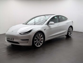 Used Tesla Model 3 2019 for sale - 77803677: Photo
