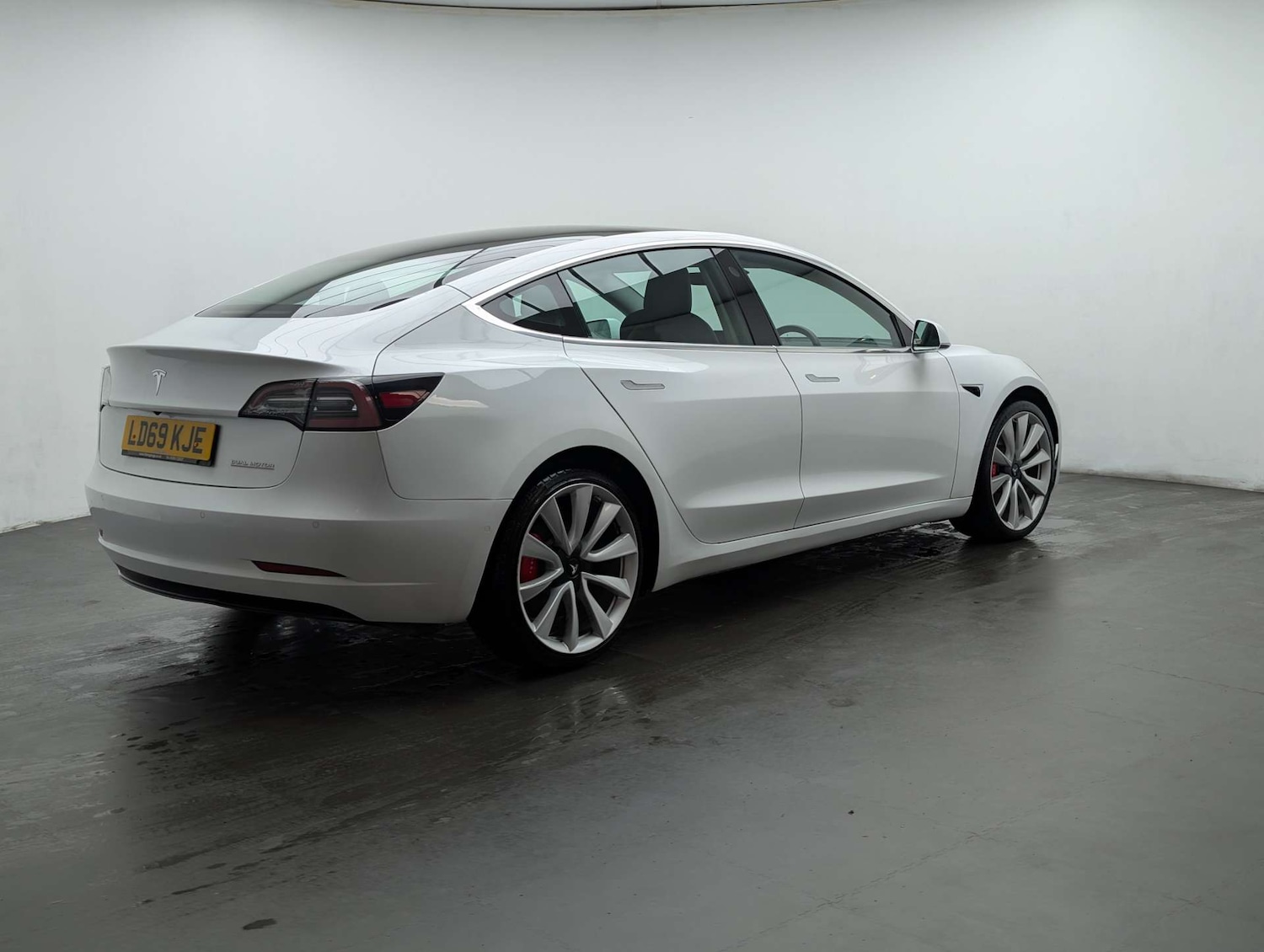 Used Tesla Model 3 2019 for sale - 77803677: Photo 8