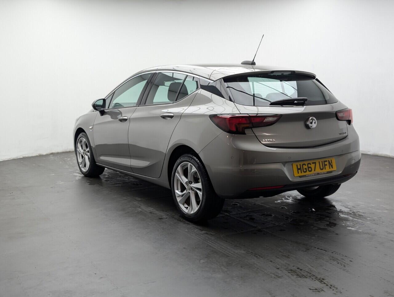 Used Vauxhall Astra for sale - 77672014: Photo 5