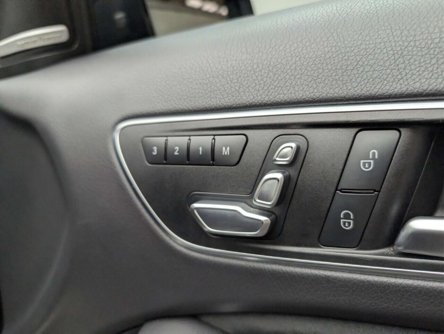 Used Mercedes-Benz A-Class 2016 for sale - 77714045: Photo 23