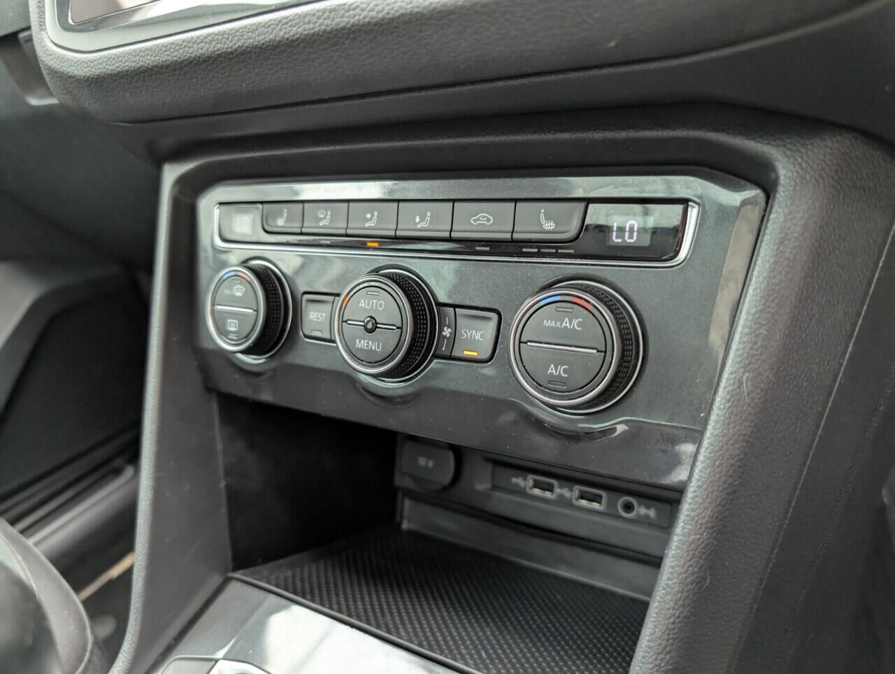 Used Volkswagen Tiguan 2018 for sale - 76424373: Photo 16