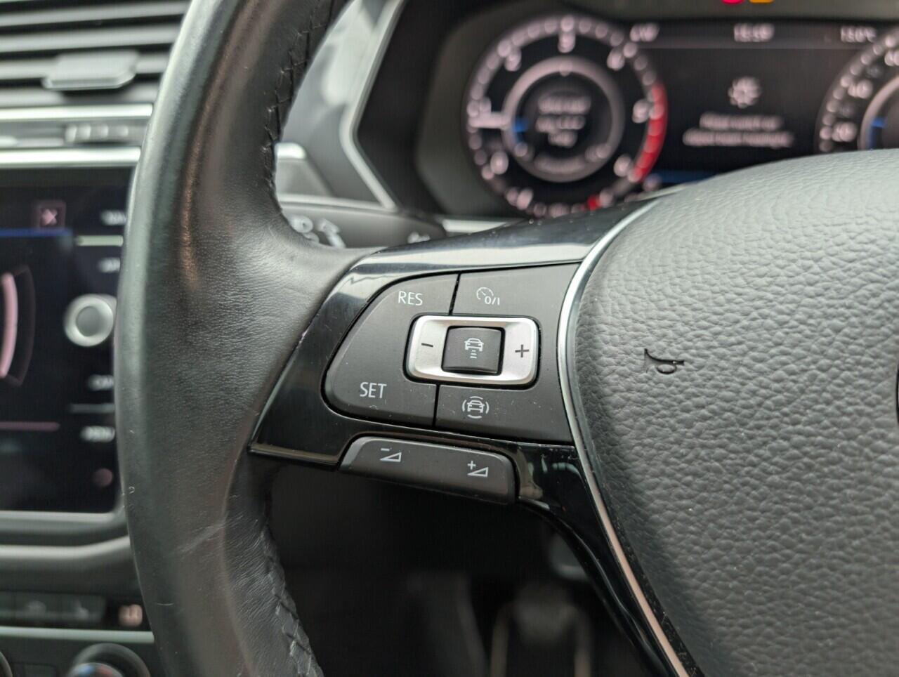 Used Volkswagen Tiguan 2018 for sale - 76424373: Photo 19