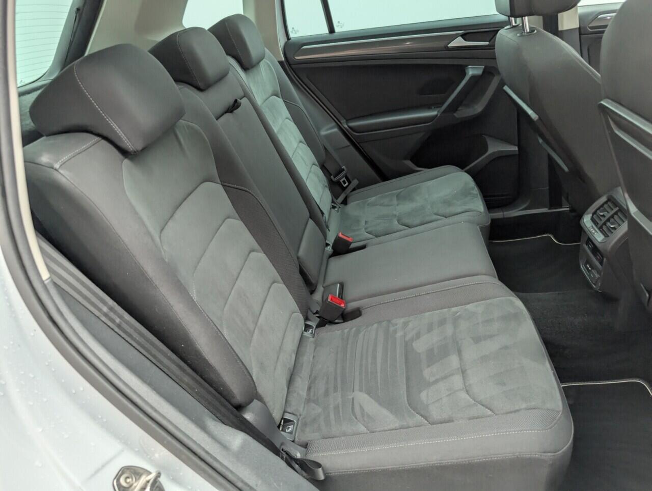 Used Volkswagen Tiguan 2018 for sale - 76424373: Photo 26