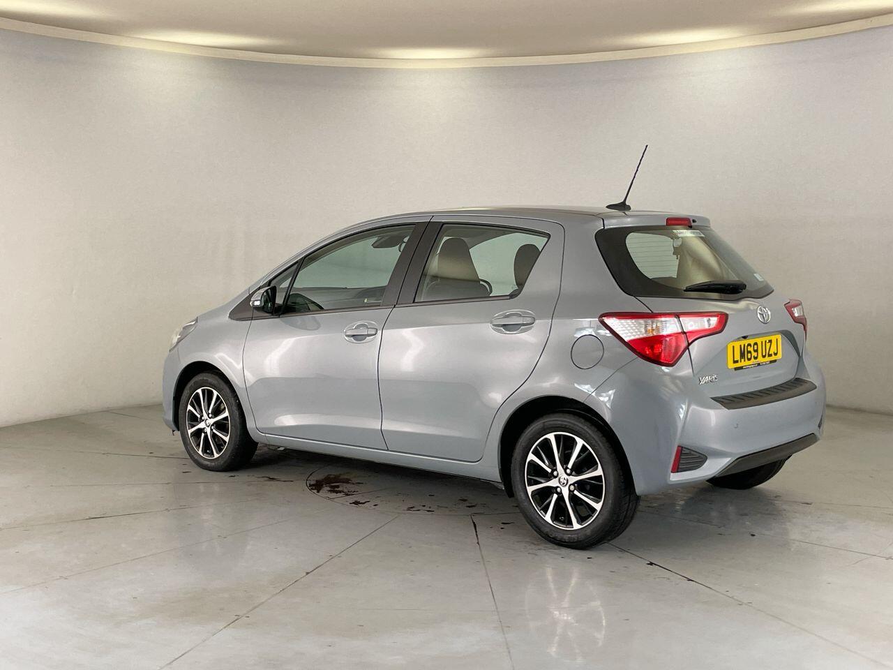 Used Toyota Yaris 2019 for sale - 76425641: Photo 18