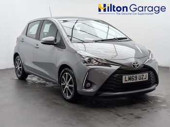 2019 (69) - 1.5 VVT-i Icon Tech Hatchback 5dr Petrol CVT Euro 6 (111 ps) - SAT NAV + PA
