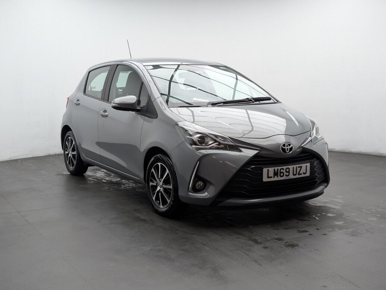 Used Toyota Yaris 2019 for sale - 76425641: Photo 45