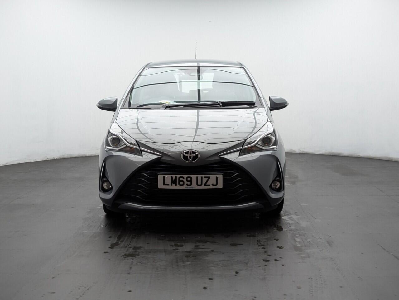 Used Toyota Yaris 2019 for sale - 76425641: Photo 46