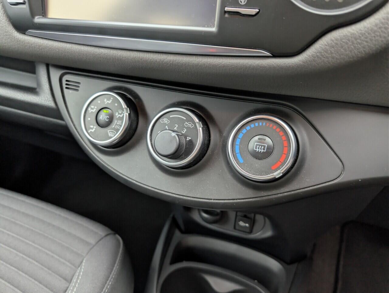 Used Toyota Yaris 2019 for sale - 76425641: Photo 58