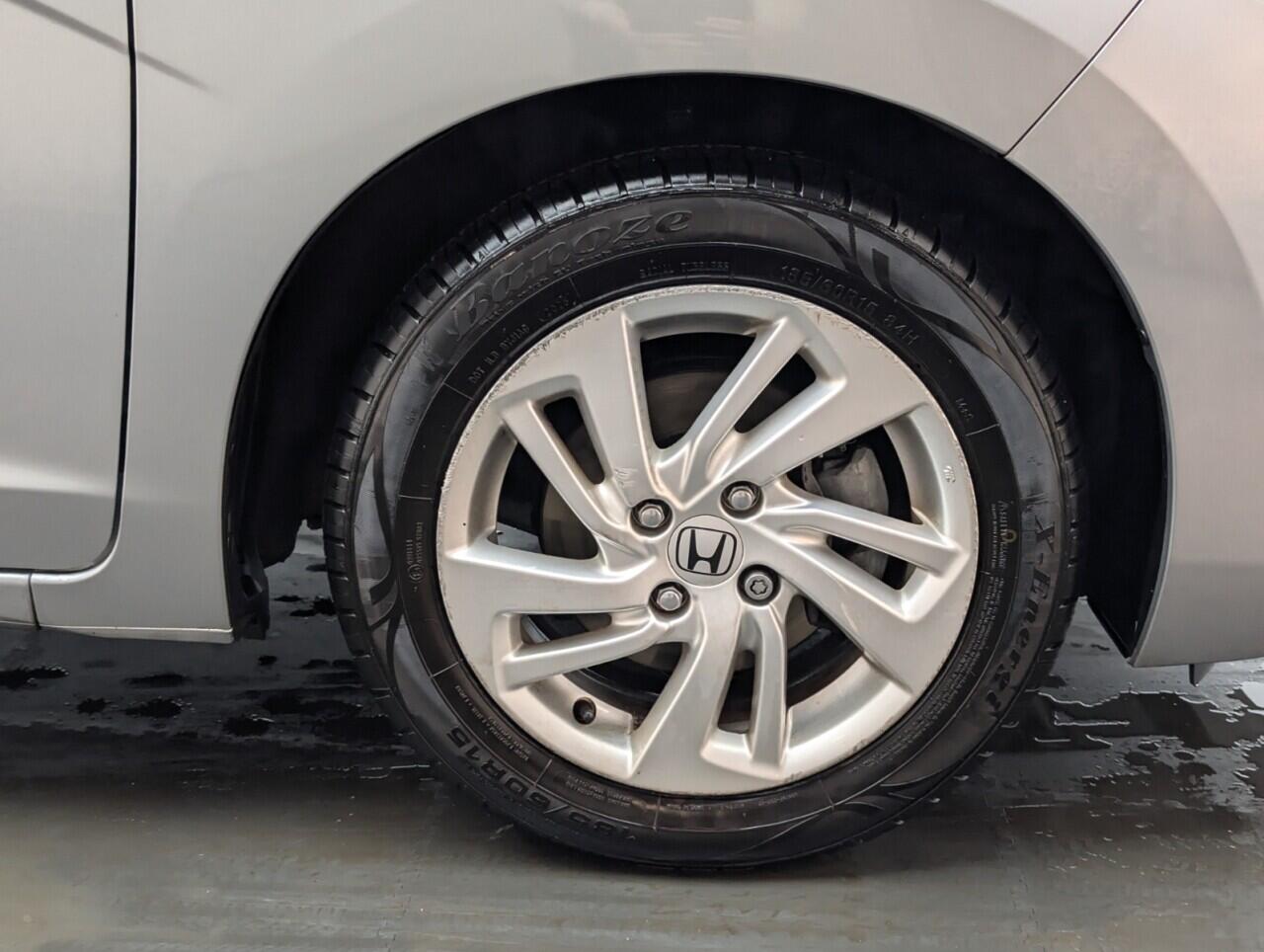 Used Honda Jazz 2016 for sale - 76913136: Photo 10