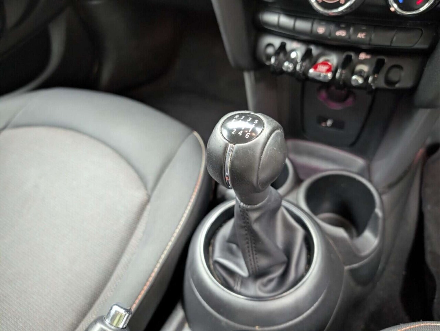 Used MINI Hatch 2019 for sale - 77713101: Photo 16