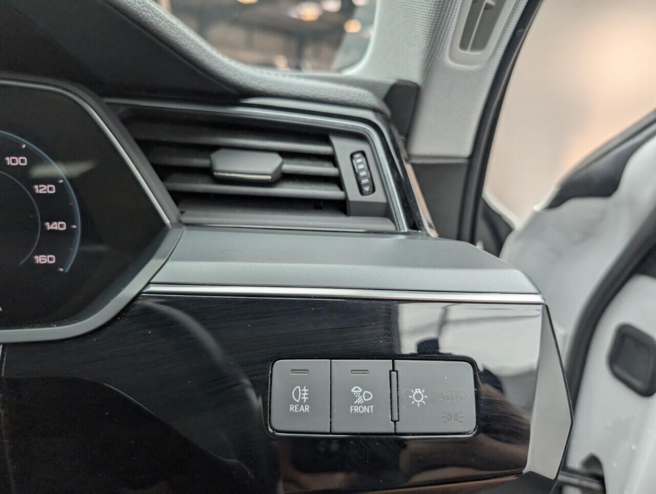 Used Audi e-tron 2021 for sale - 76425743: Photo 21