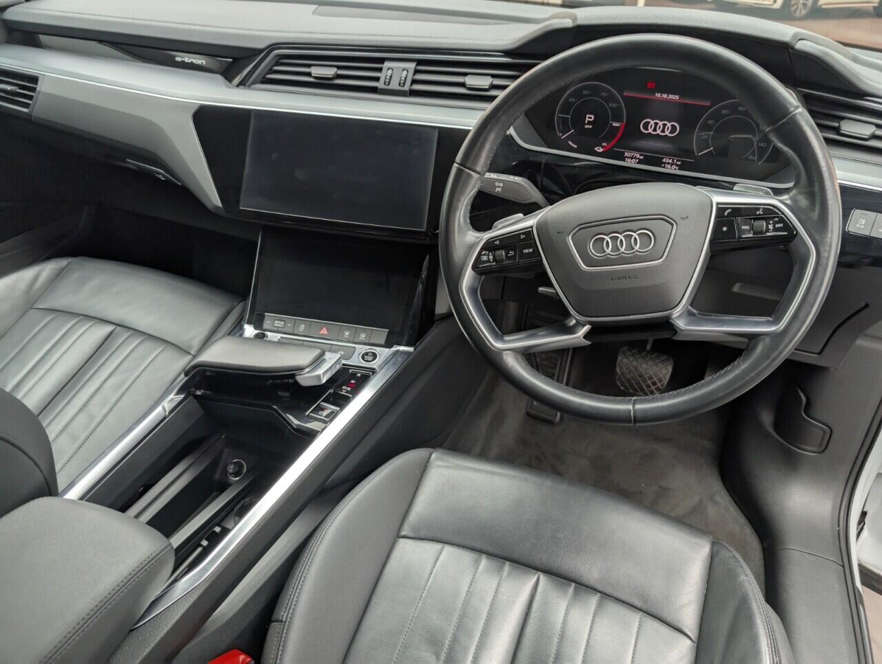 Used Audi e-tron 2021 for sale - 76425743: Photo 25