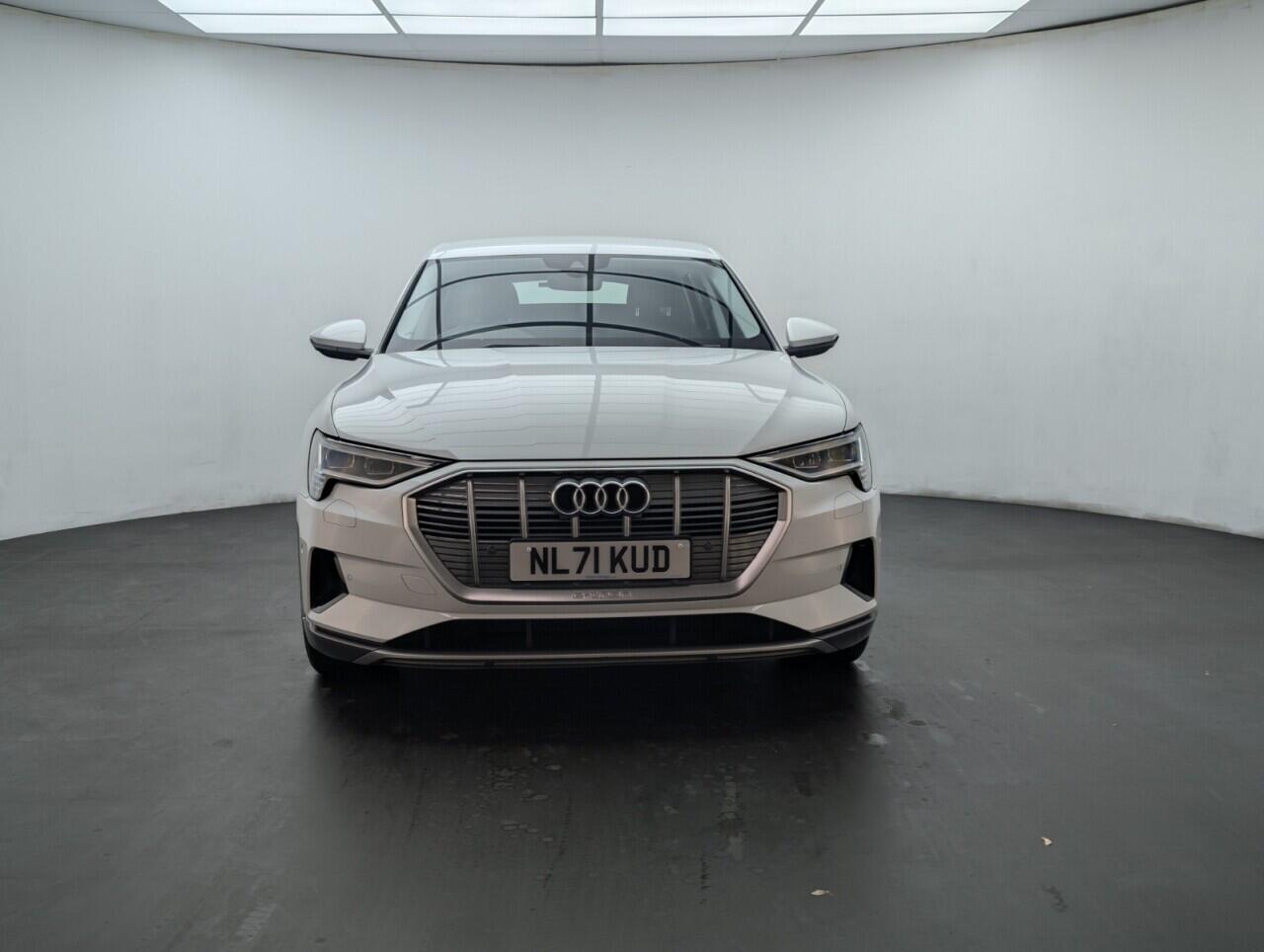 Used Audi e-tron 2021 for sale - 76425743: Photo 3