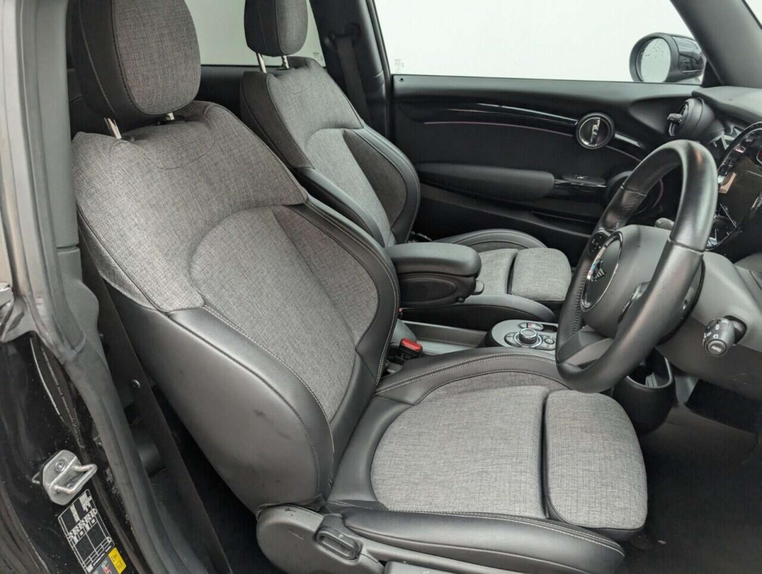 Used MINI Hatch 2021 for sale - 77713291: Photo 11