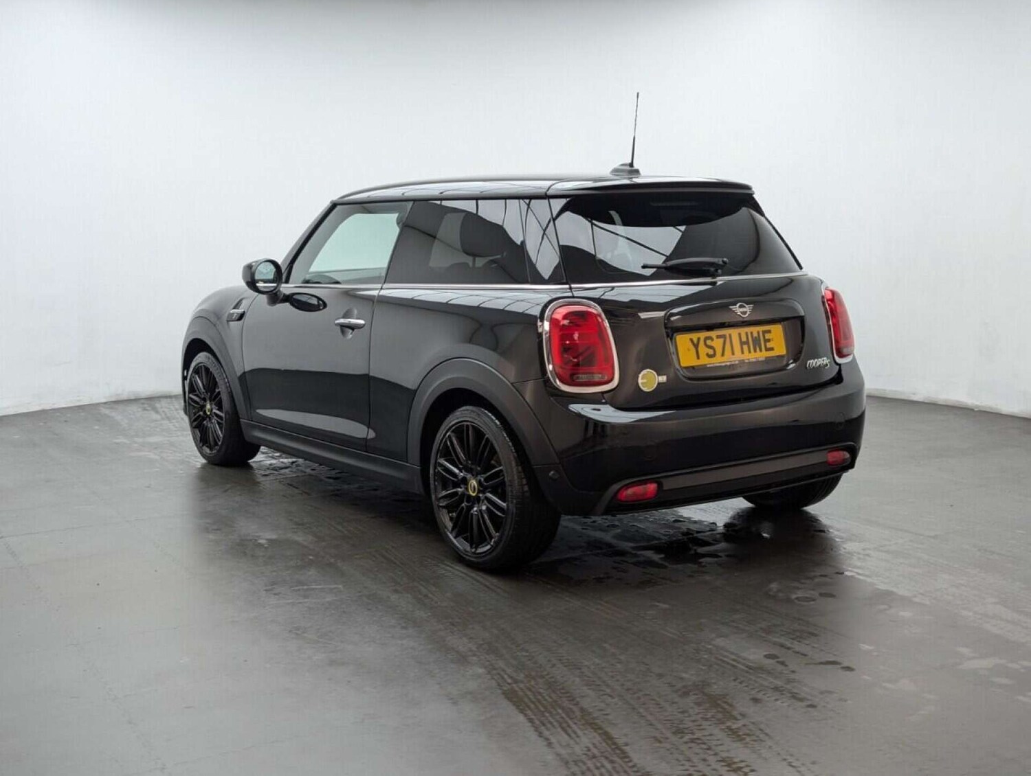 Used MINI Hatch 2021 for sale - 77713291: Photo 6