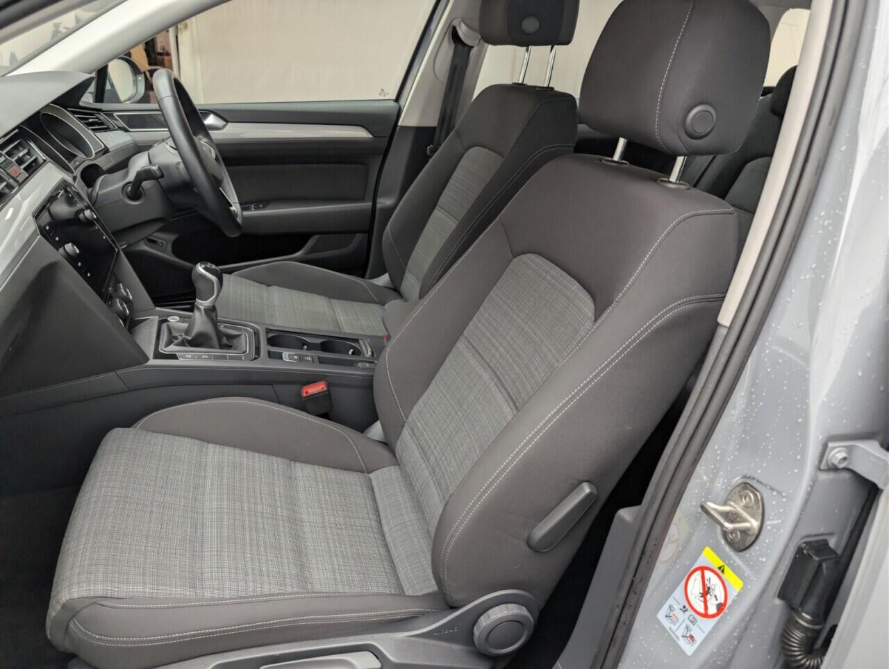 Used Volkswagen Passat 2022 for sale - 76537667: Photo 28