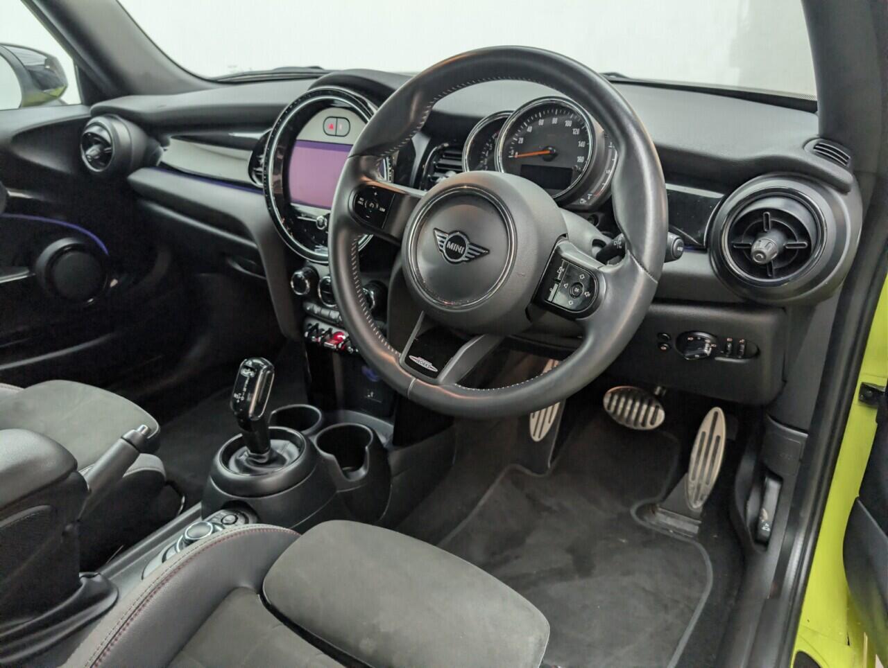 Used MINI Hatch 2023 for sale - 76424018: Photo 11