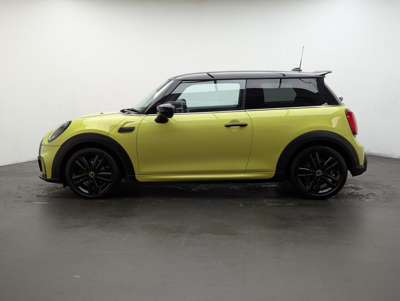 Used MINI Hatch 2023 for sale - 76424018: Photo 5