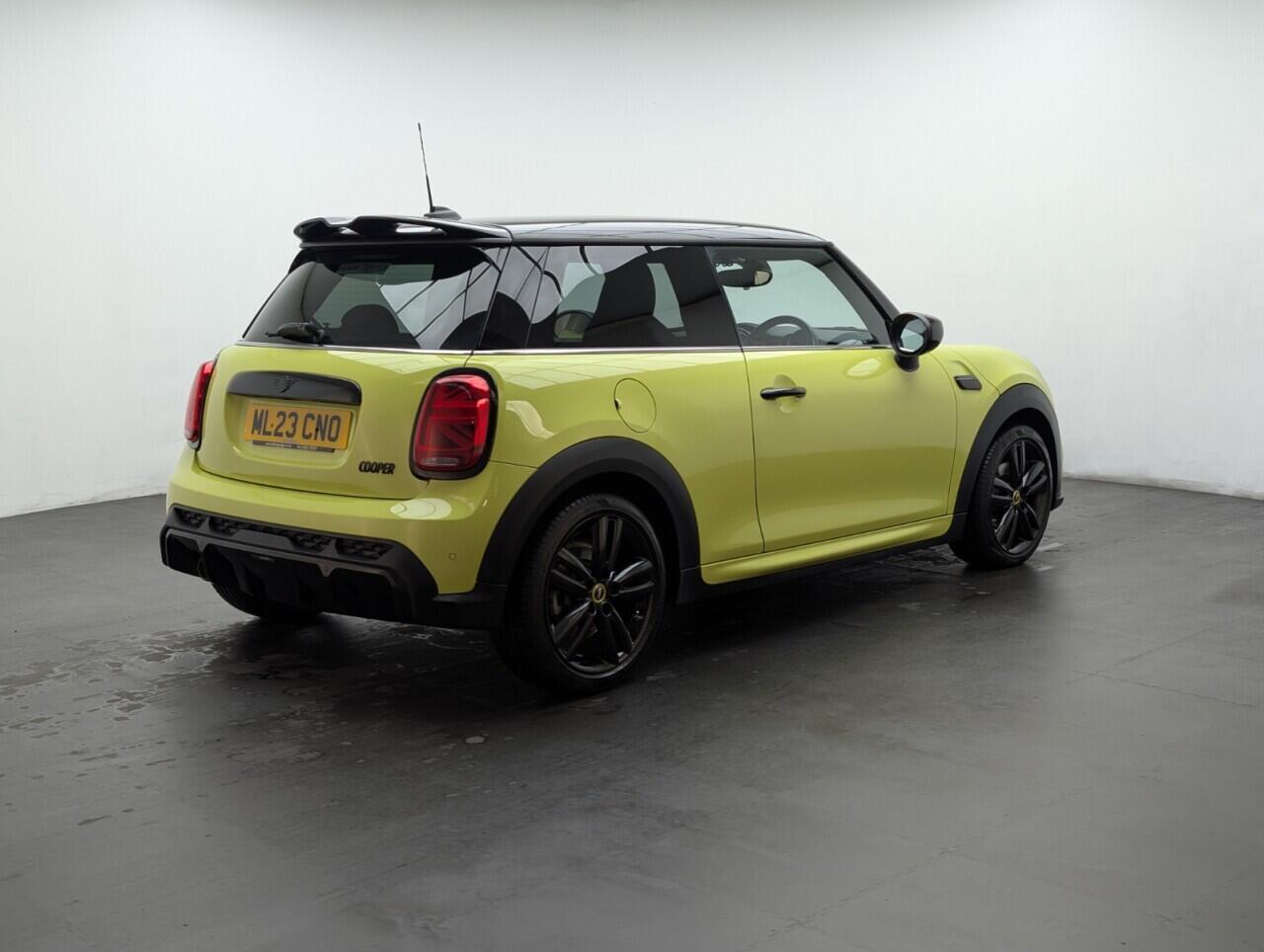 Used MINI Hatch 2023 for sale - 76424018: Photo 8
