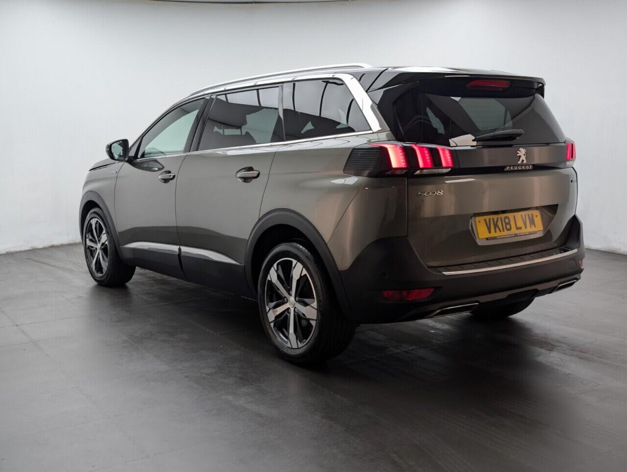 Used Peugeot 5008 2018 for sale - 77120580: Photo 6