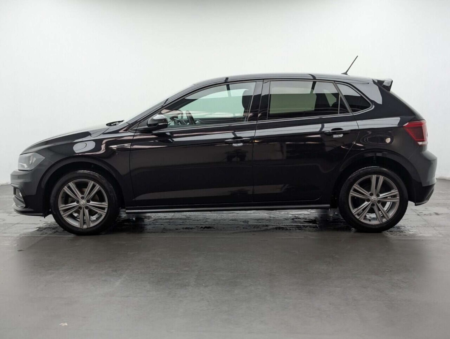 Used Volkswagen Polo 2019 for sale - 77714499: Photo 5