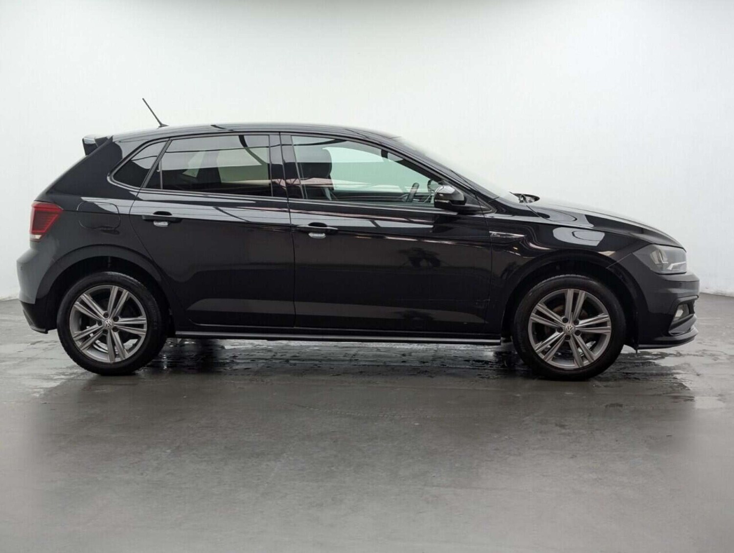 Used Volkswagen Polo 2019 for sale - 77714499: Photo 9