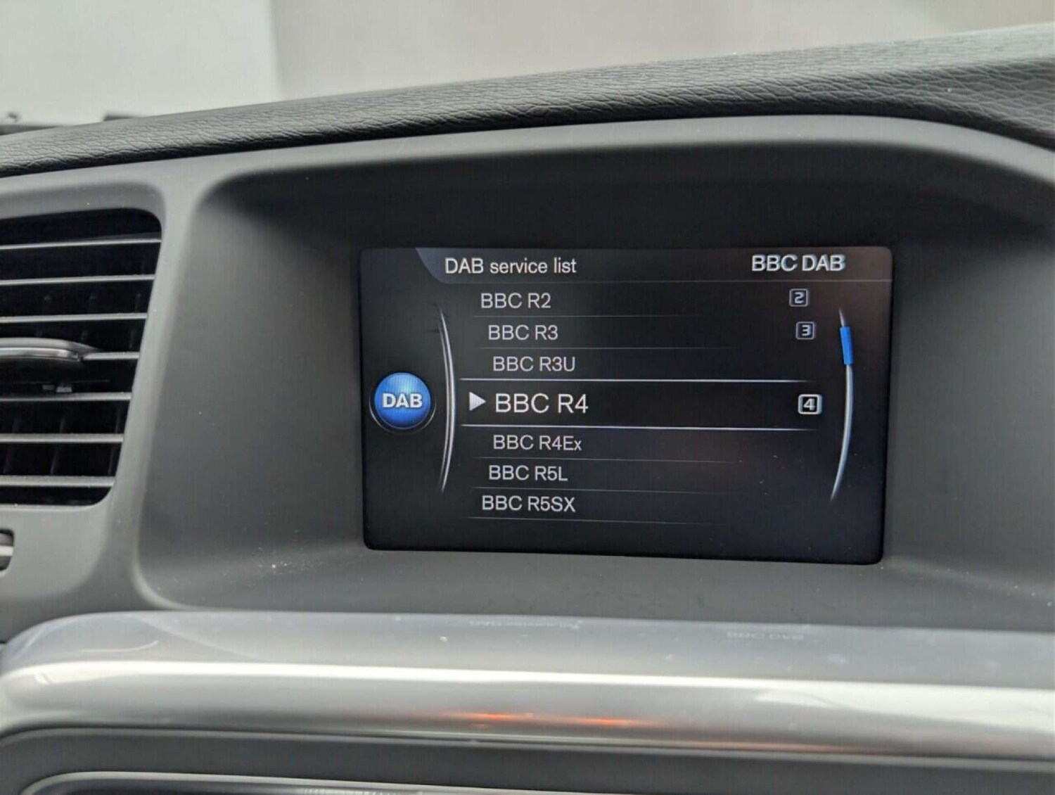 Used Volvo S60 2017 for sale - 77713235: Photo 13