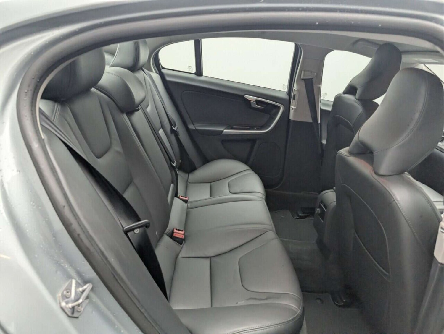 Used Volvo S60 2017 for sale - 77713235: Photo 24