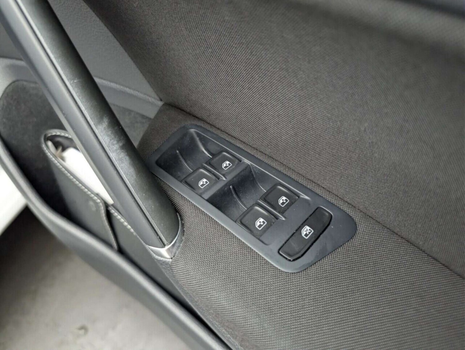 Used Volkswagen Golf 2018 for sale - 77714327: Photo 19