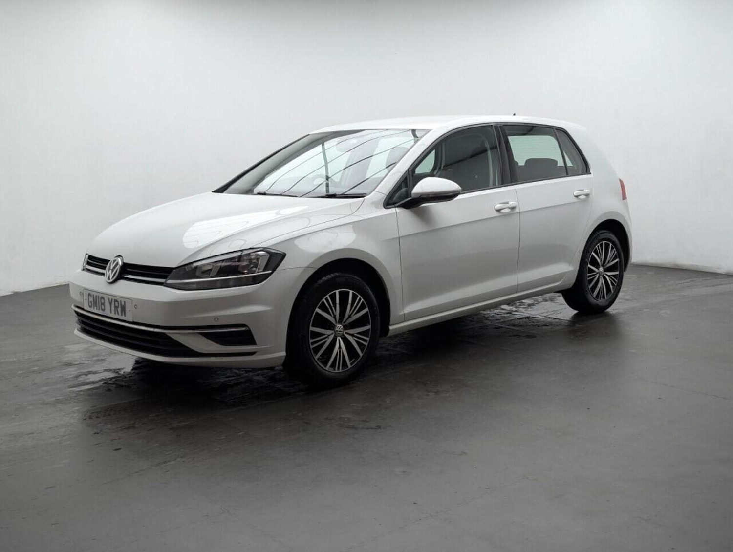 Used Volkswagen Golf 2018 for sale - 77714327: Photo 4