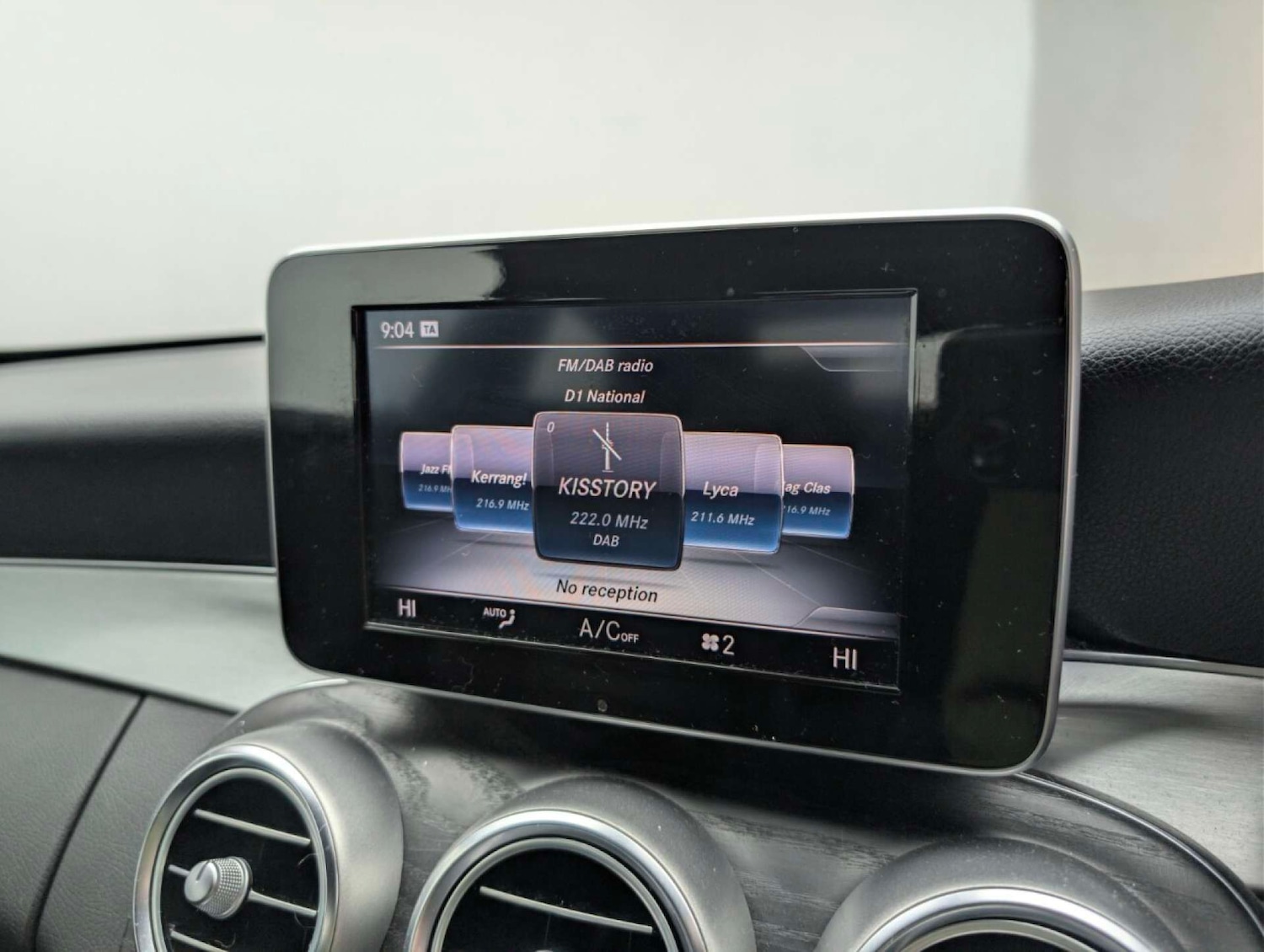 Used Mercedes-Benz C Class 2017 for sale - 78068066: Photo 16