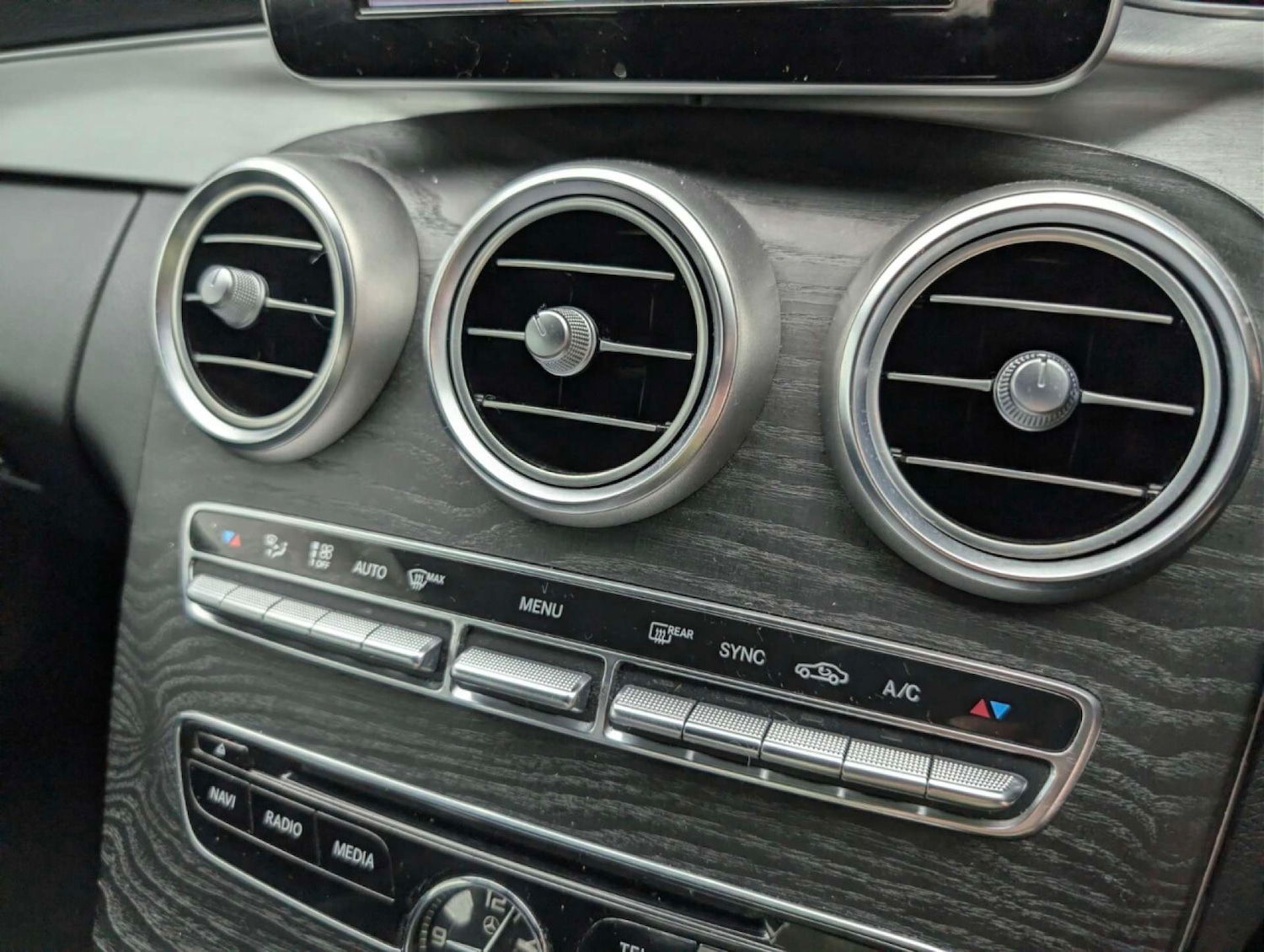 Used Mercedes-Benz C Class 2017 for sale - 78068066: Photo 18