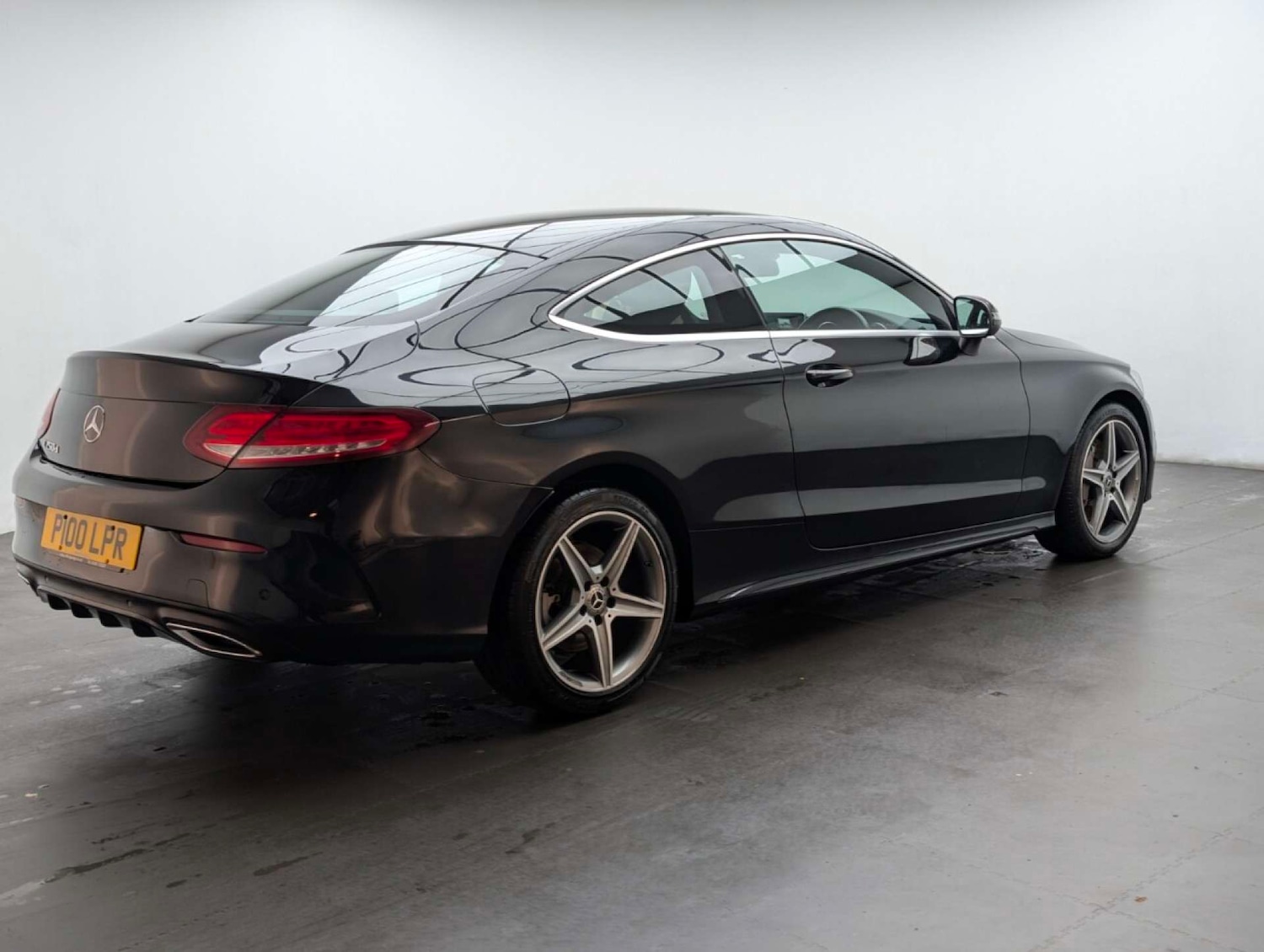 Used Mercedes-Benz C Class 2017 for sale - 78068066: Photo 9