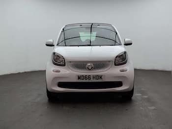 Used smart fortwo 2017 for sale - 79638461: Photo