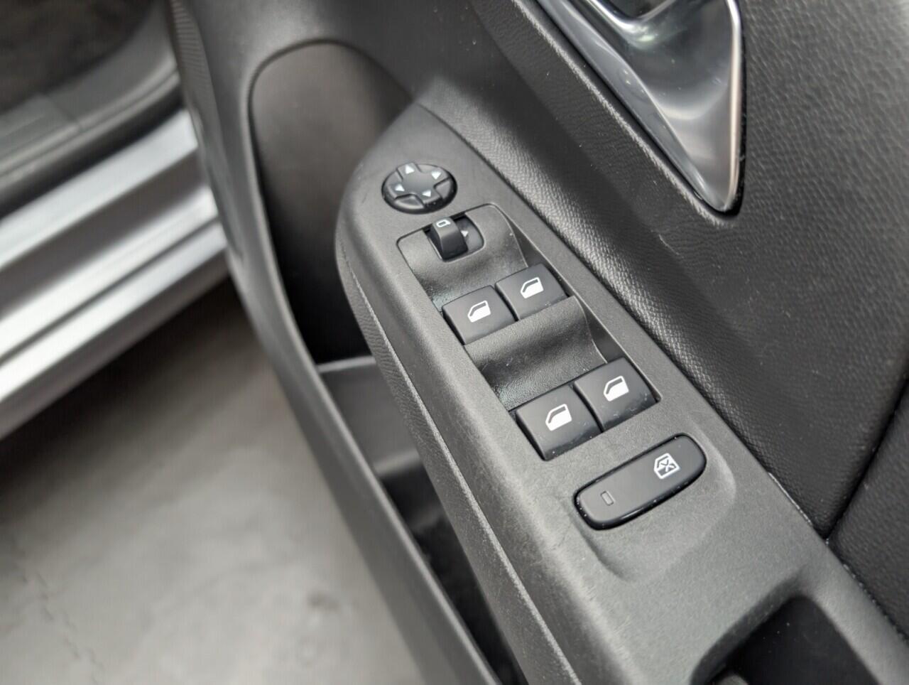 Used Vauxhall Corsa 2021 for sale - 76424570: Photo 21