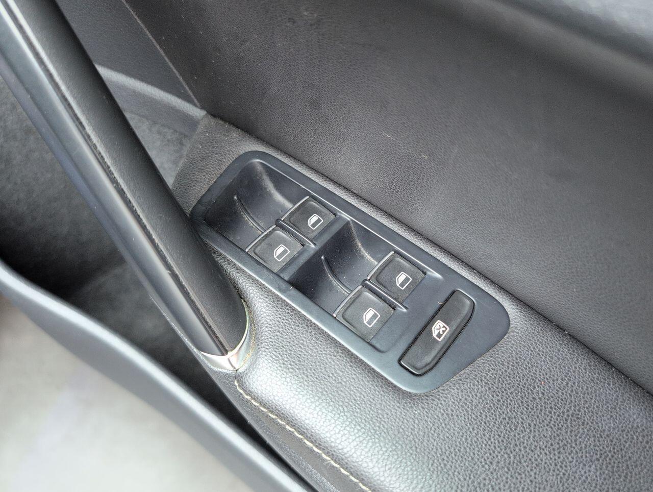 Used Volkswagen Golf 2015 for sale - 76423216: Photo 22