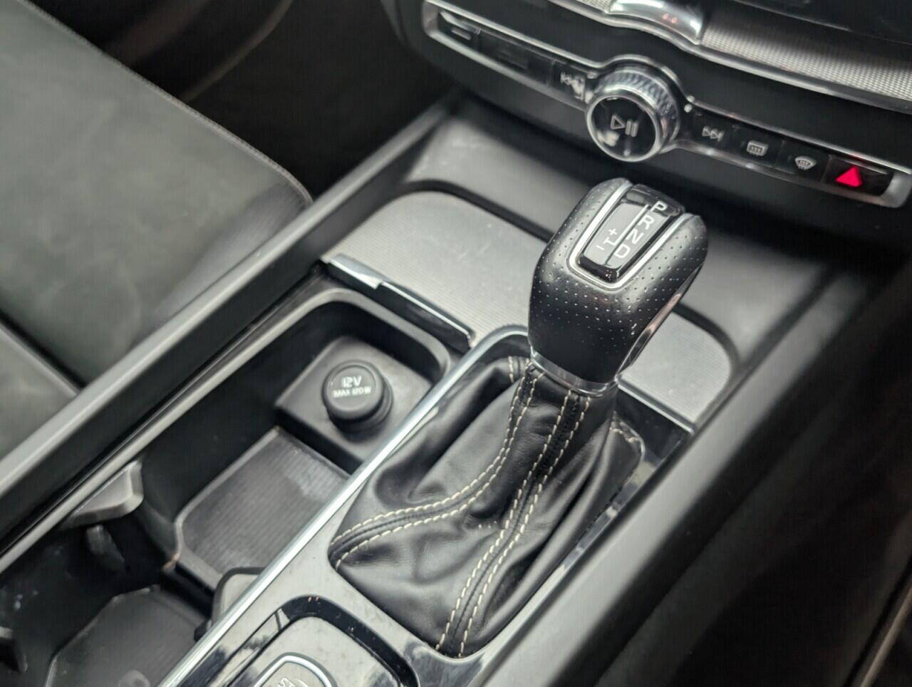 Used Volvo XC60 2019 for sale - 76422876: Photo 16