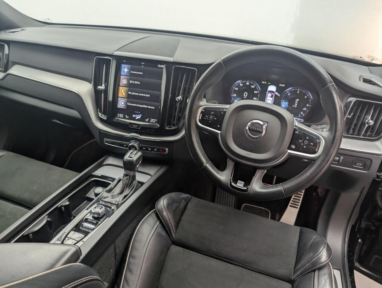 Used Volvo XC60 2019 for sale - 76422876: Photo 24