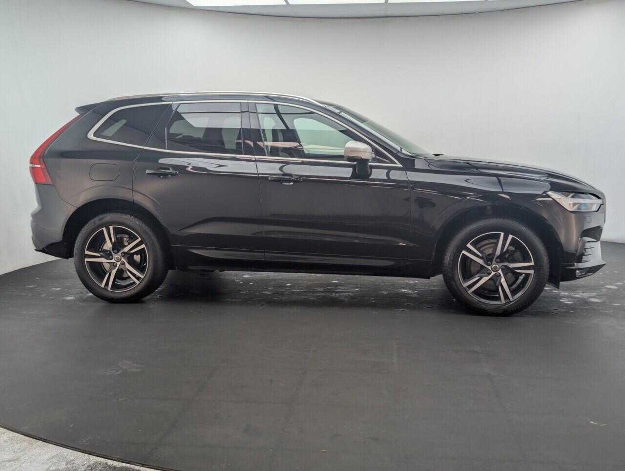 Used Volvo XC60 2019 for sale - 76422876: Photo 9