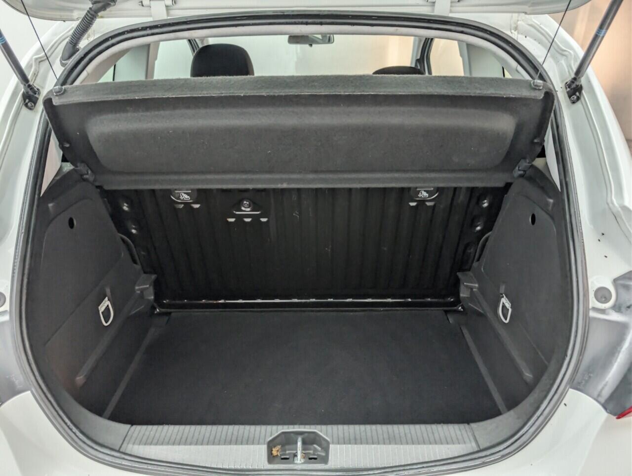 Used Vauxhall Corsa 2016 for sale - 76613387: Photo 24