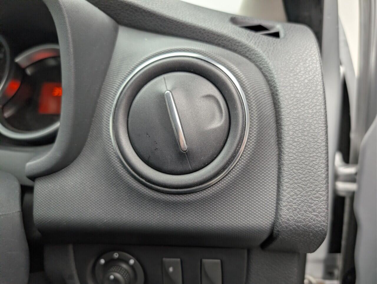 Used Dacia Sandero Stepway 2017 for sale - 77074537: Photo 21