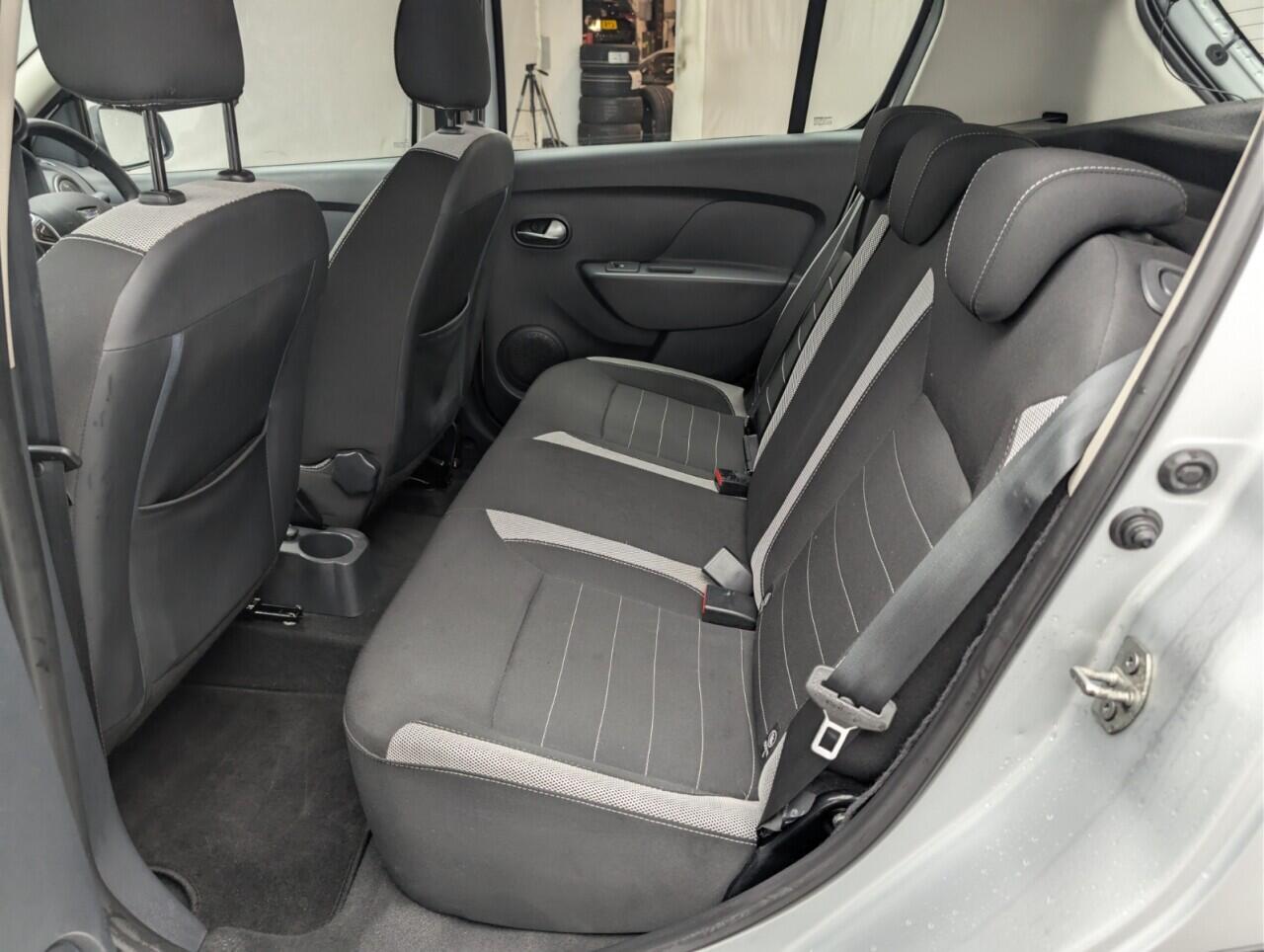 Used Dacia Sandero Stepway 2017 for sale - 77074537: Photo 28