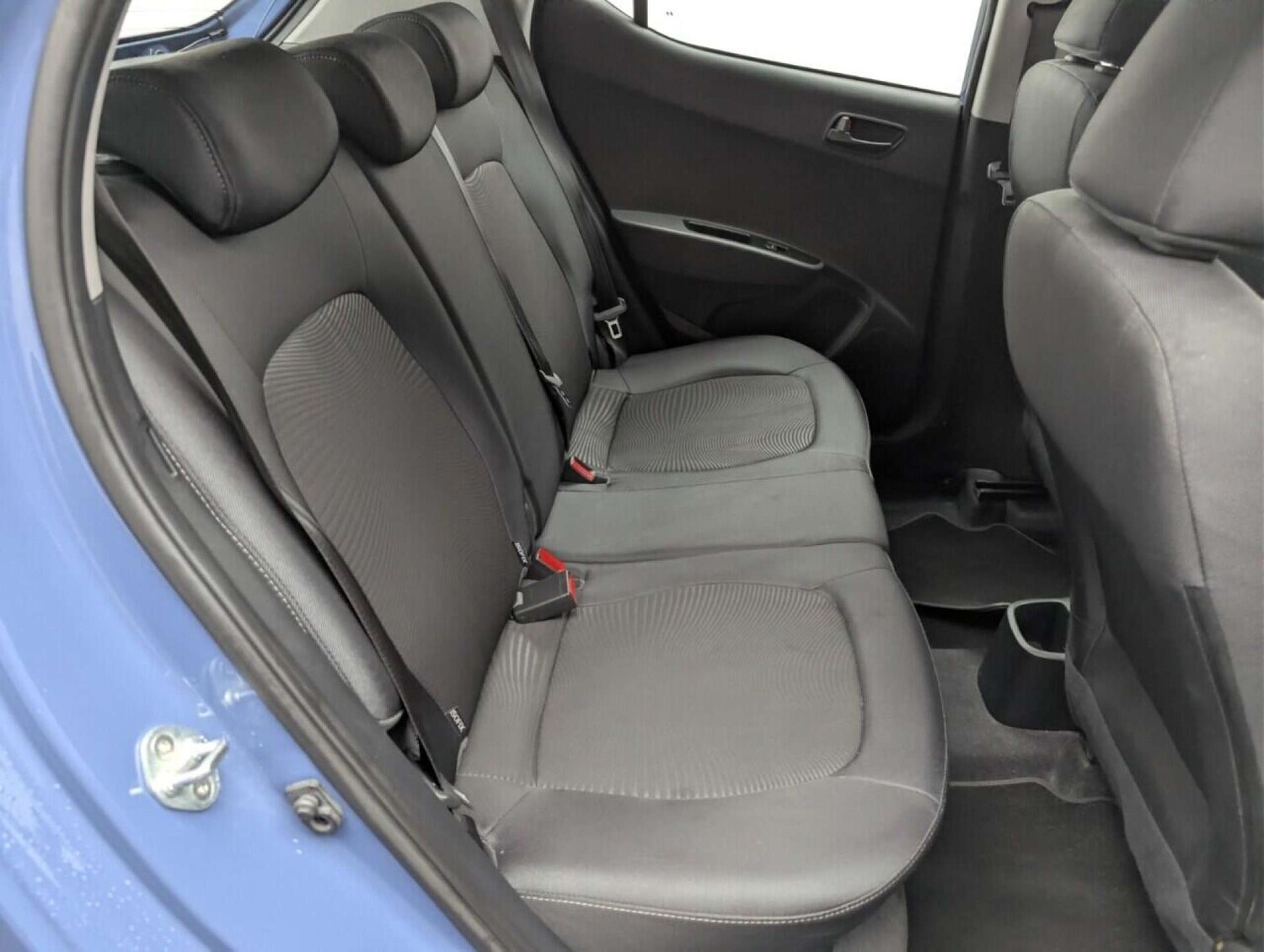 Used Hyundai i10 2017 for sale - 77714139: Photo 20