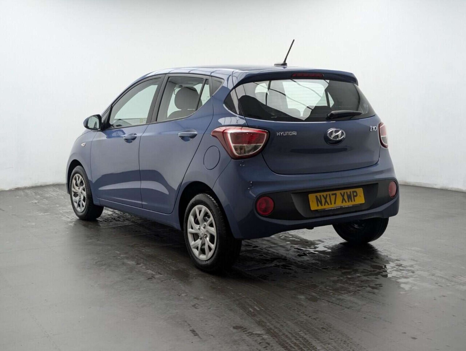Used Hyundai i10 2017 for sale - 77714139: Photo 6