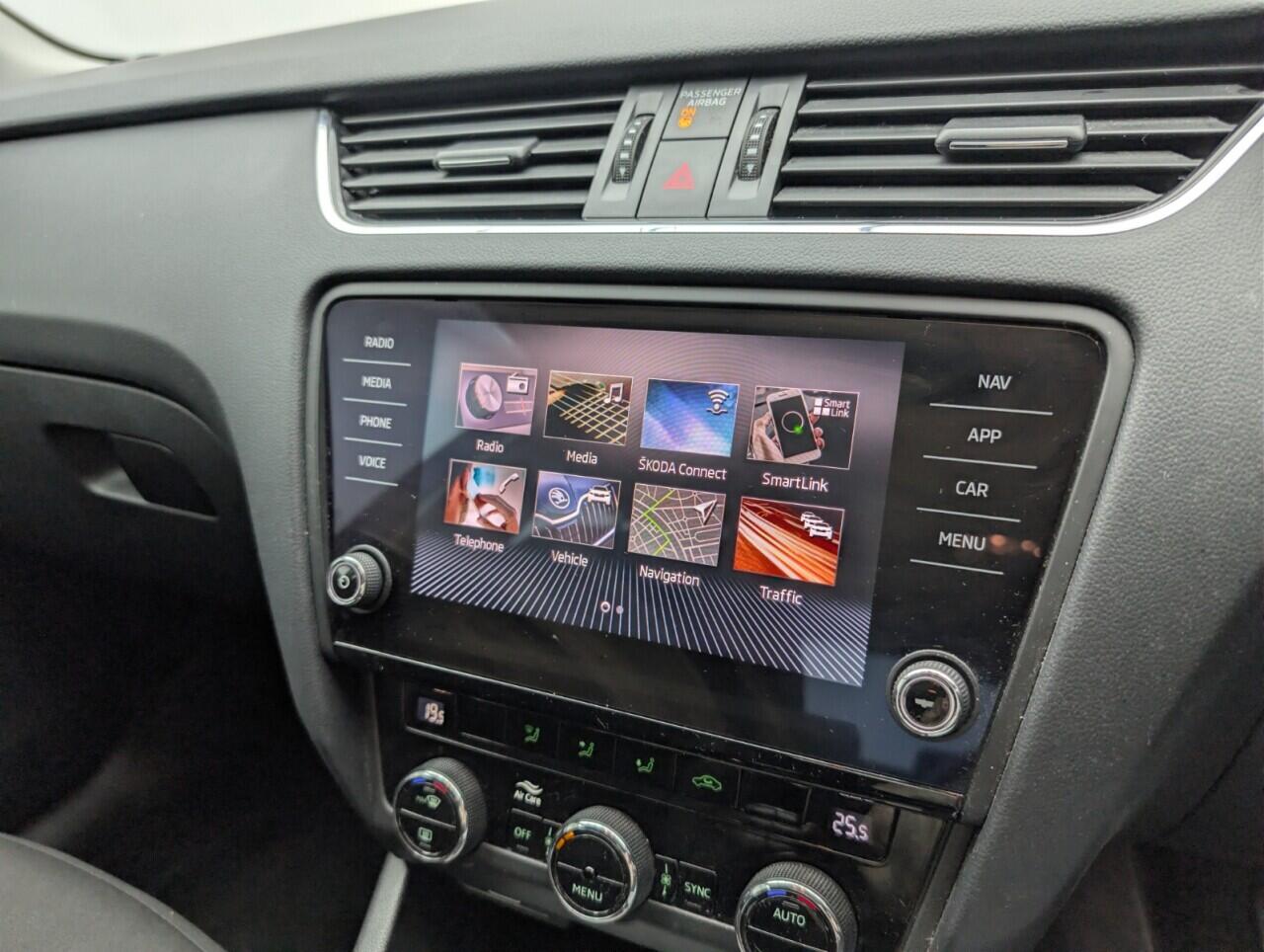 Used Skoda Octavia 2019 for sale - 77040815: Photo 14