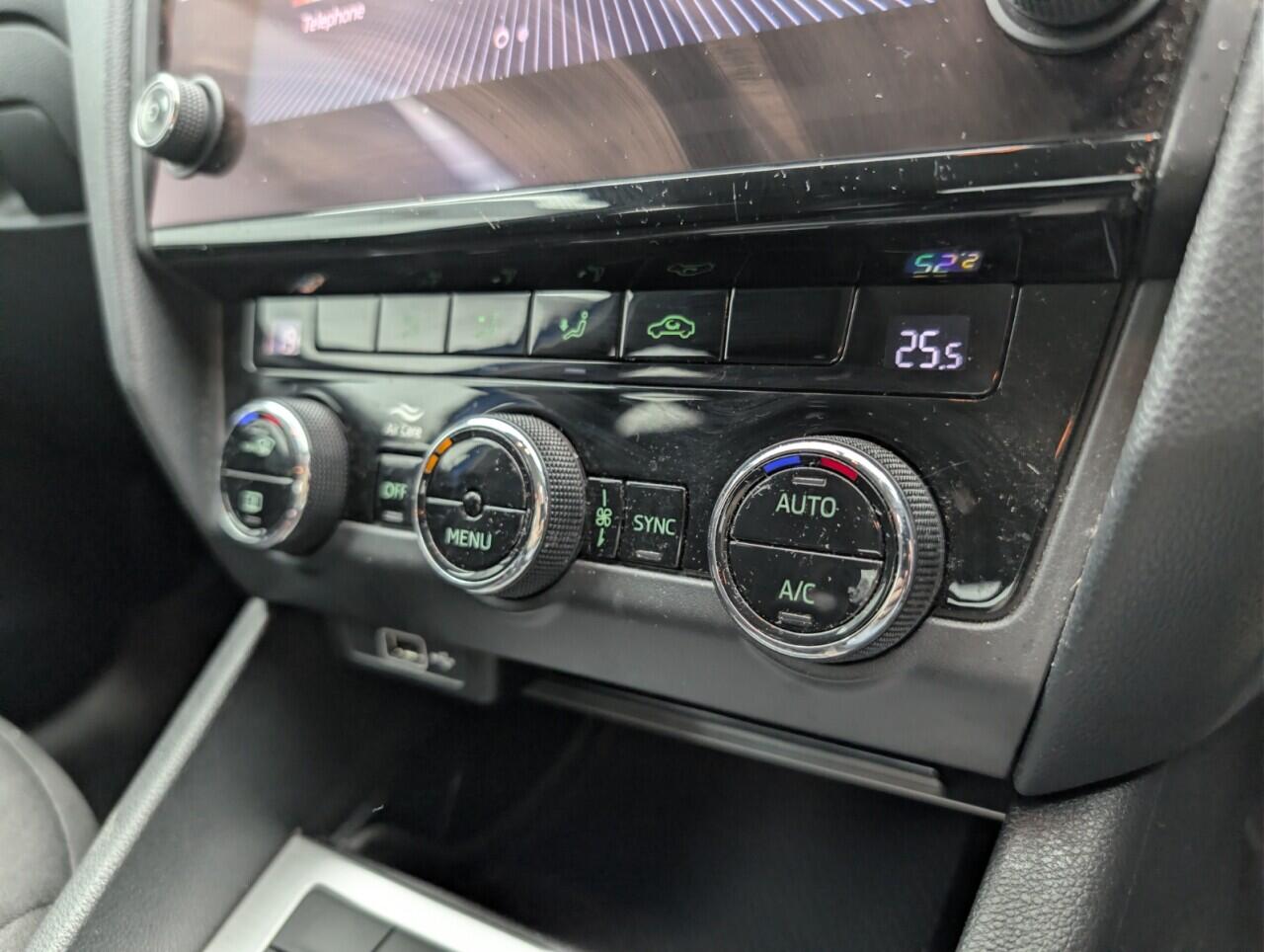 Used Skoda Octavia 2019 for sale - 77040815: Photo 16